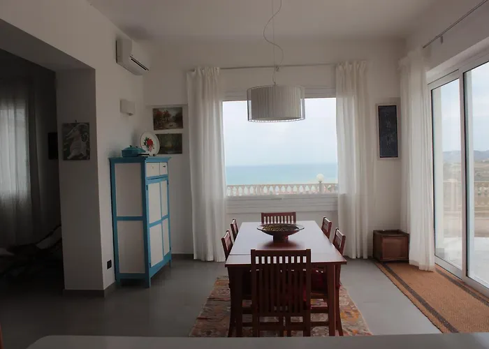 Bed & Breakfast Monterosso 4*