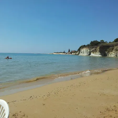 Monterosso Bed & Breakfast Realmonte