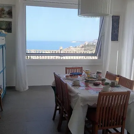 Oda ve Kahvaltı Monterosso 4*